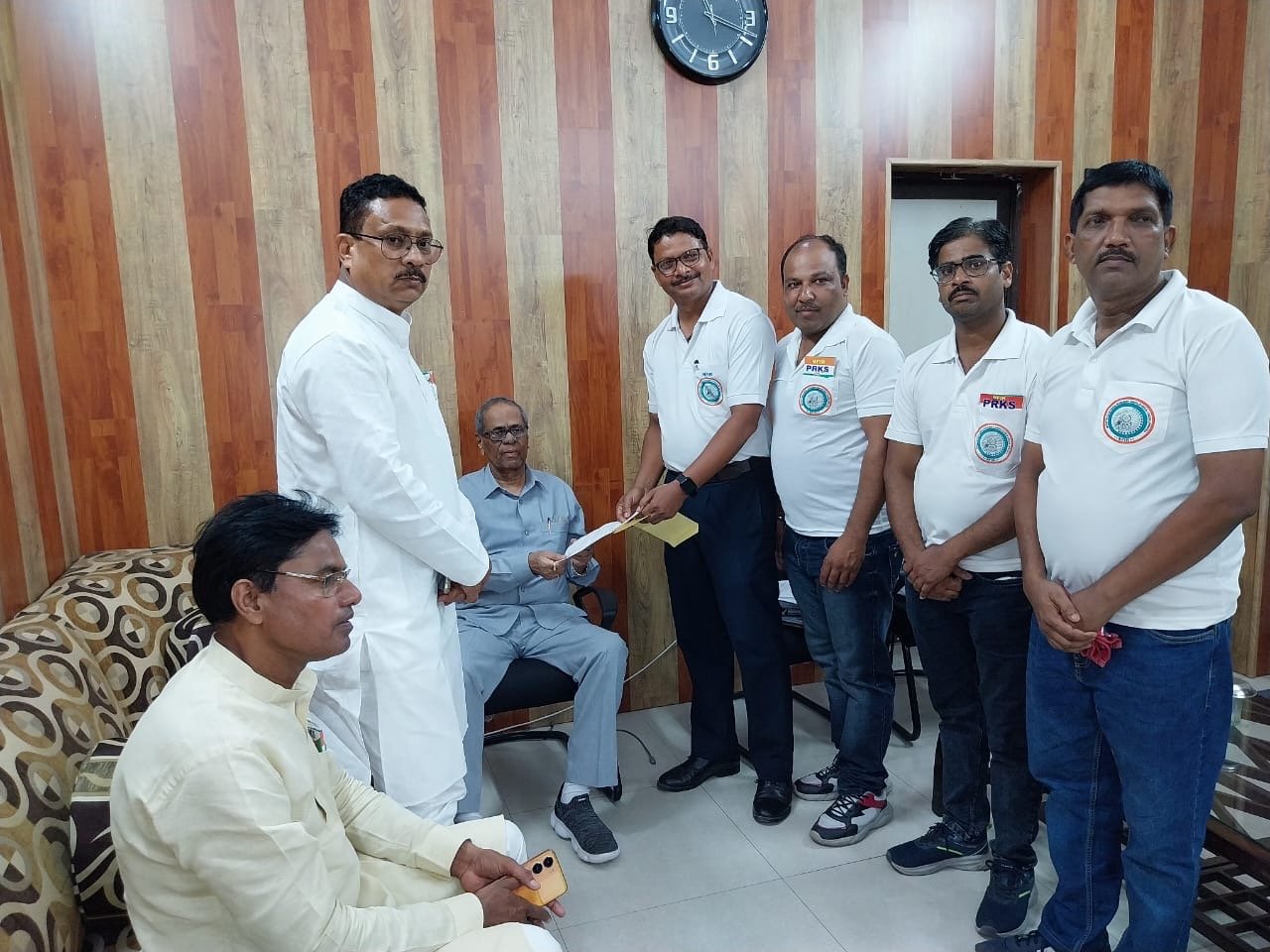 पूर्वोत्तर रेलवे यांत्रिक कारखाना इज्जत नगर मंडल ने कर्मचारी समस्याओं एवं PRKS/IZN द्वारा किए गए