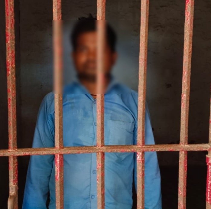 अवैध अपमिश्रित कच्ची शराब के साथ अभियुक्त गिरफ्तार