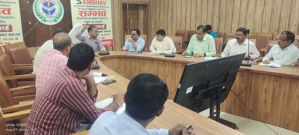 गंदगी पर लगातार चालान की प्रक्रिया की जाए पॉलीथिन व अतिक्रमण पर अभियान तेज किया जाए