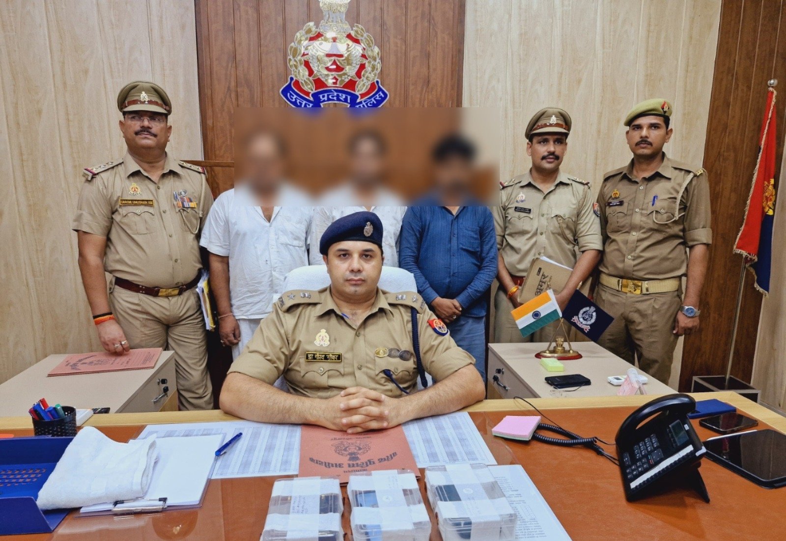 डॉक्टर की डिग्री का अवैध व कूटरचित प्रयोग कर अवैध क्लिनिक/डायग्नोस्टिक सेण्टर संचालित करने के आरोप में 03 नफर वांछित अभियुक्त गिरफ्तार