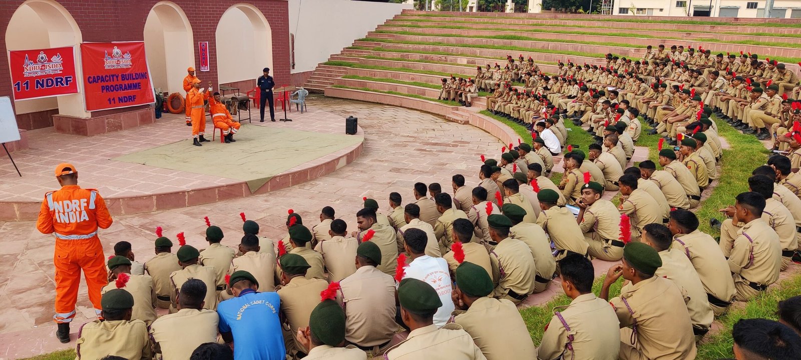 सयुक्त वार्षिक प्रशिक्षण शिविर में एनडीआरएफ की टीम ने सीबीपी प्रोग्राम चला कैडेट्स को किया जागरूक
