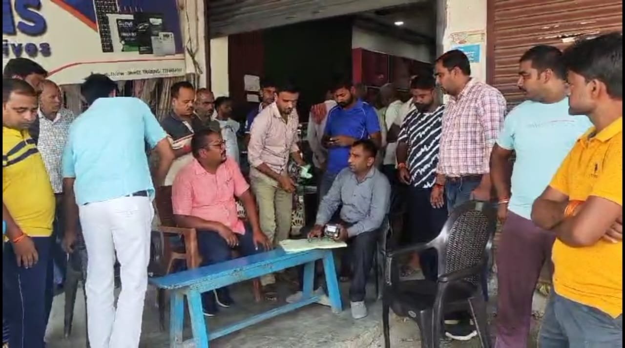 डीएपी खाद का हुआ वितरण