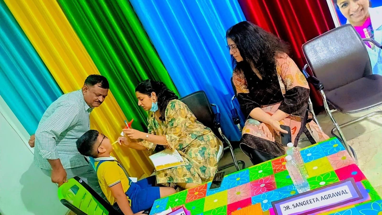 लिटिल बुद्धा के छात्रों का हुआ दंत परीक्षण