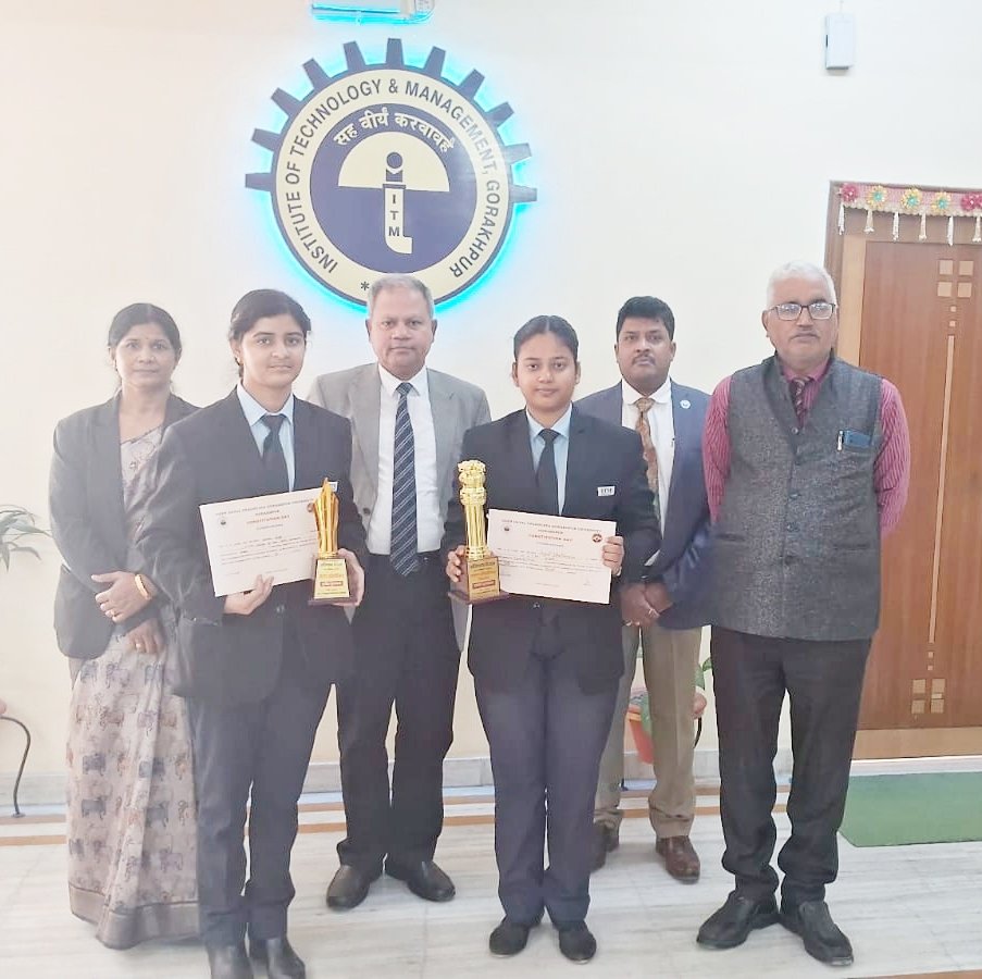 आईटीएम कॉलेज ऑफ लॉ की छात्राओं ने संविधान दिवस पर किया उत्कृष्ट प्रदर्शन