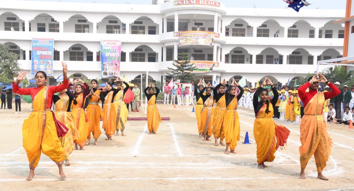 एलपीएम पब्लिक स्कूल में वार्षिक खेल उत्सव शुभारंभ