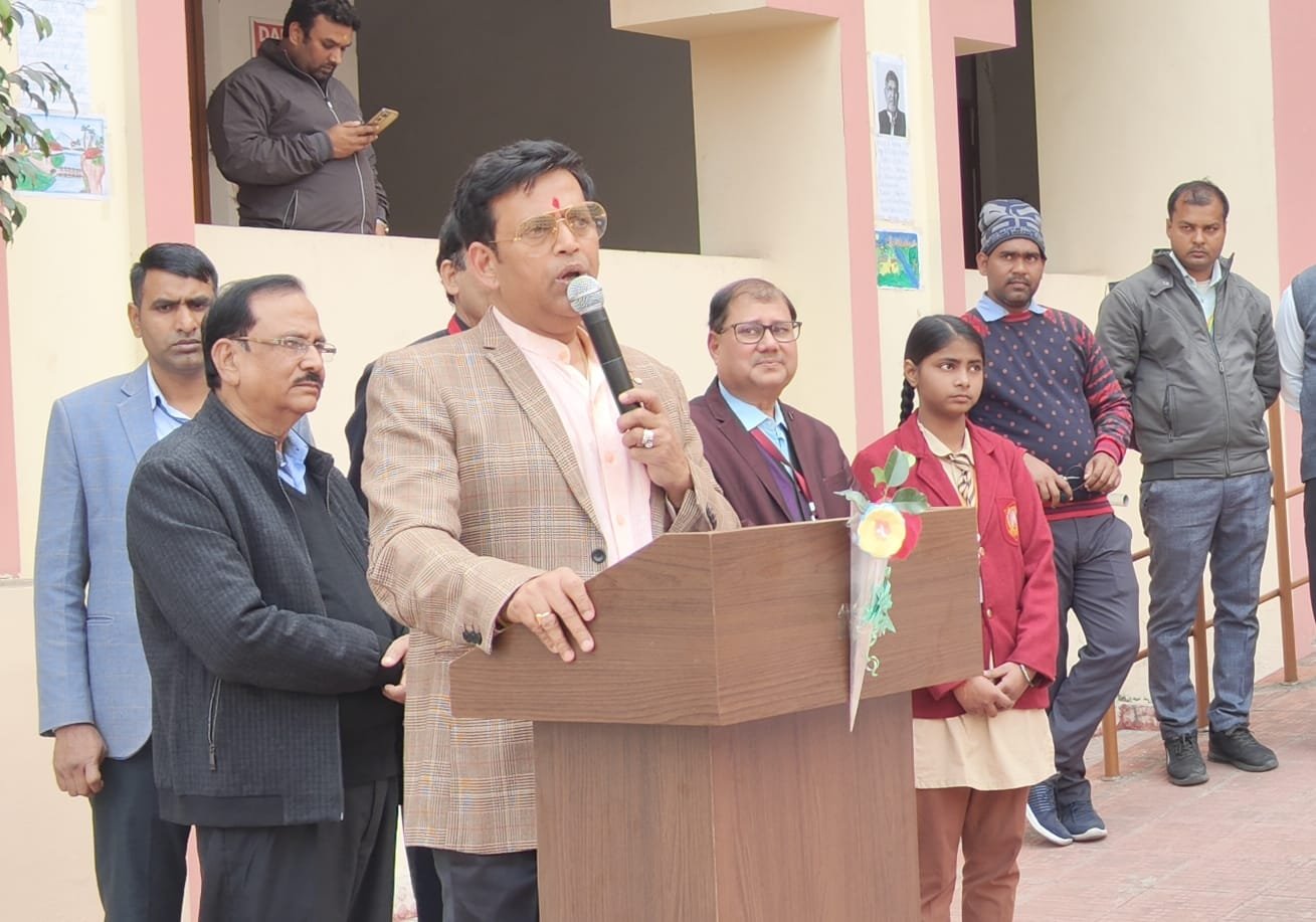 उंची सोच रखने वाले सदैव रहते है आगे, सांसद रविकिशन