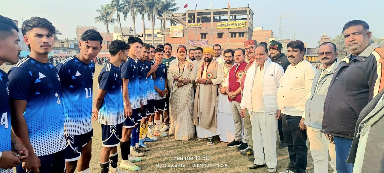 नेपाल ने दिल्ली को 2-1व बड़हलगंज ने मणिपुर को 2-0से हराया