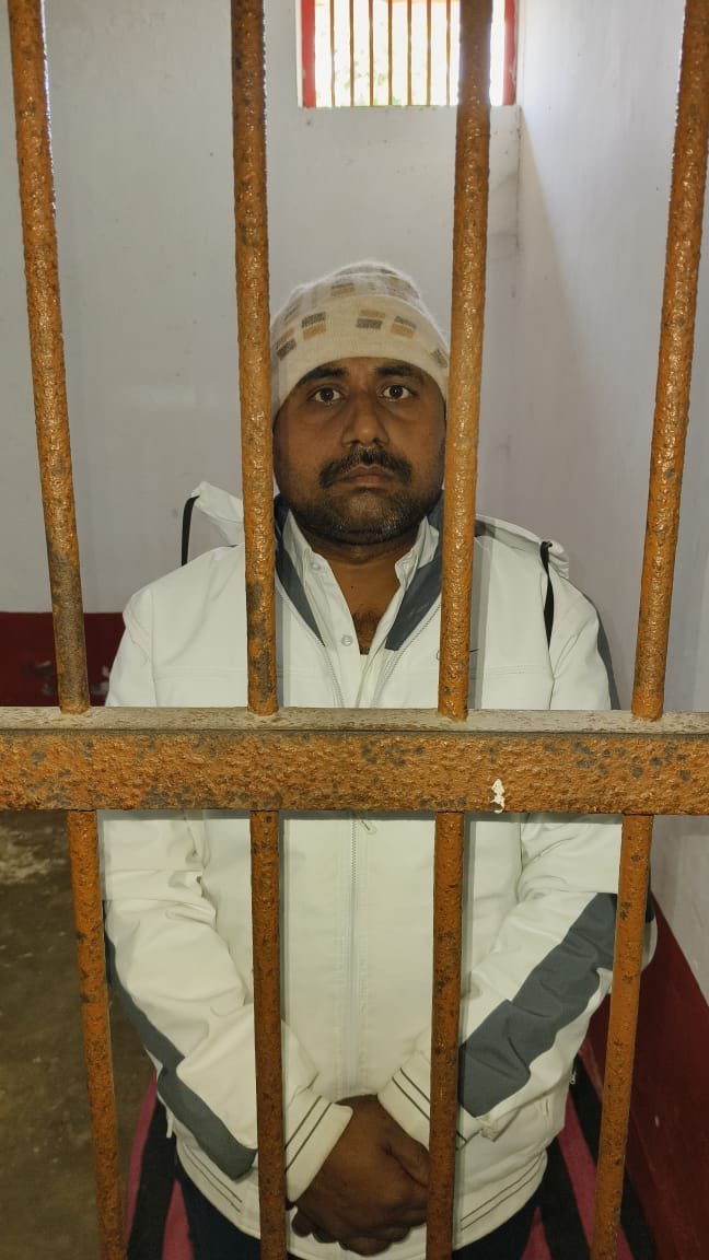 झिनकू दुबे हत्याकांड: मुख्य साजिशकर्ता रामेश्वर दुबे गिरफ्तार, जेल भेजा गया