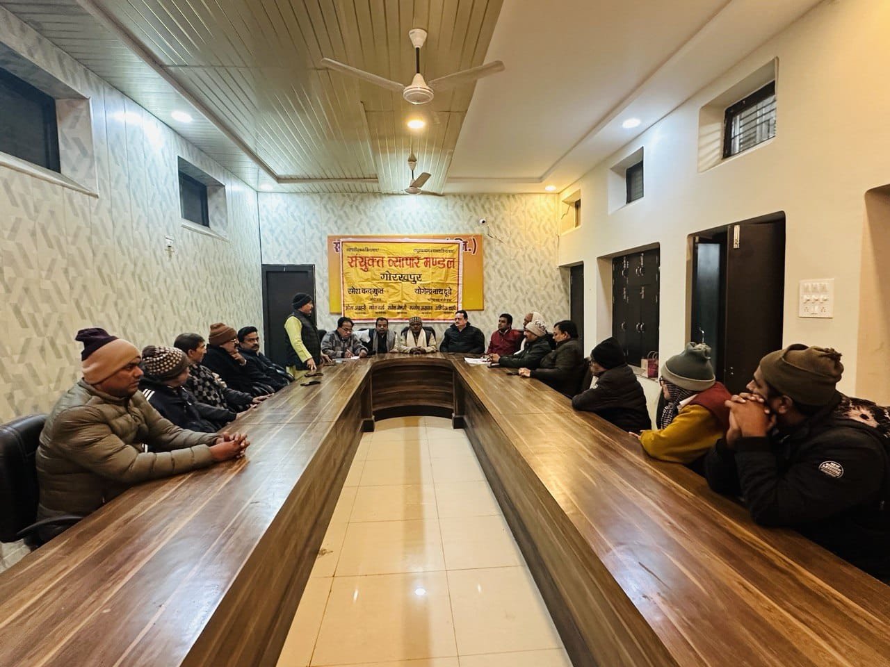 वाडा सेल्स कॉर्पोरेशन में हुई भीषण चोरी की घटना को लेकर विभिन्न व्यापारी संगठनों ने जताया आक्रोश
