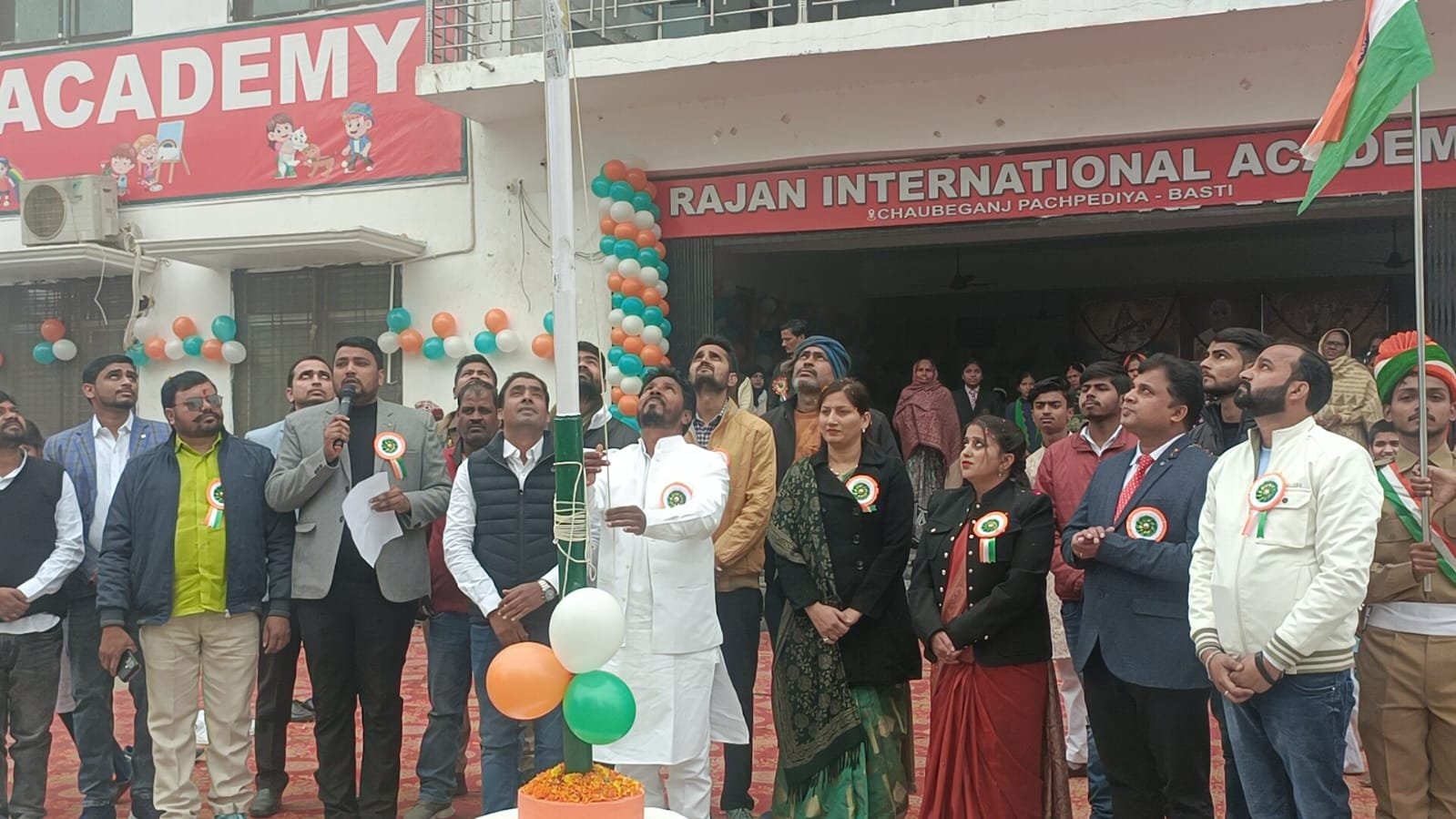 राजन इंटरनेशनल एकेडमी में 76वां गणतंत्र दिवस की धूम, सांस्कृतिक कार्यक्रमो से मंत्र मुग्ध हुए मुख्य अतिथि