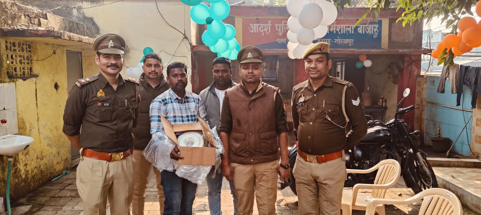 गोरखपुर पुलिस की हैदराबाद निवासी व्यापारी की प्रशंसा