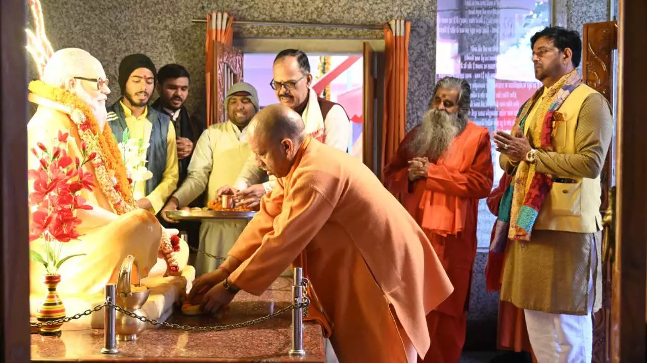 गोरक्षपीठाधीश्वर आज अर्पित करेंगे गुरु गोरखनाथ को खिचड़ी का भोग