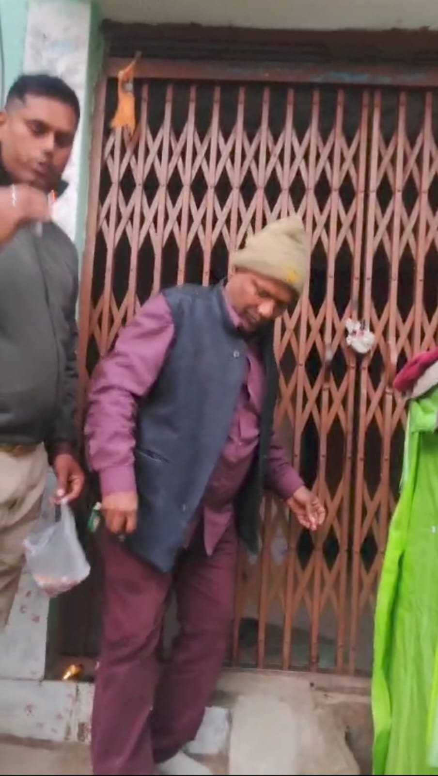 पशुतस्करी के अभियुक्त की 25 लाख रुपये की सम्पत्ति का जब्तीकरण