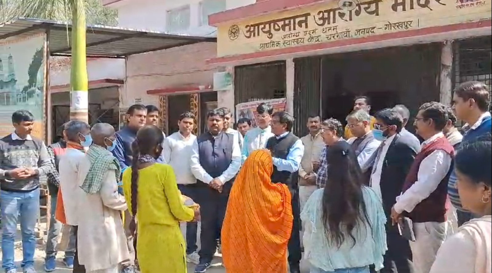 पांच टीबी मरीजों को गोद लेकर मनाया चिकित्सक बिटिया का जन्मदिन