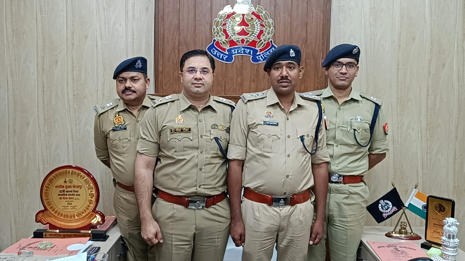 एसपी नार्थ के कंधे पर एसएसपी, एसपी सिटी ने लगाया अशोक च्रक और स्टार, हुई पदोन्नति
