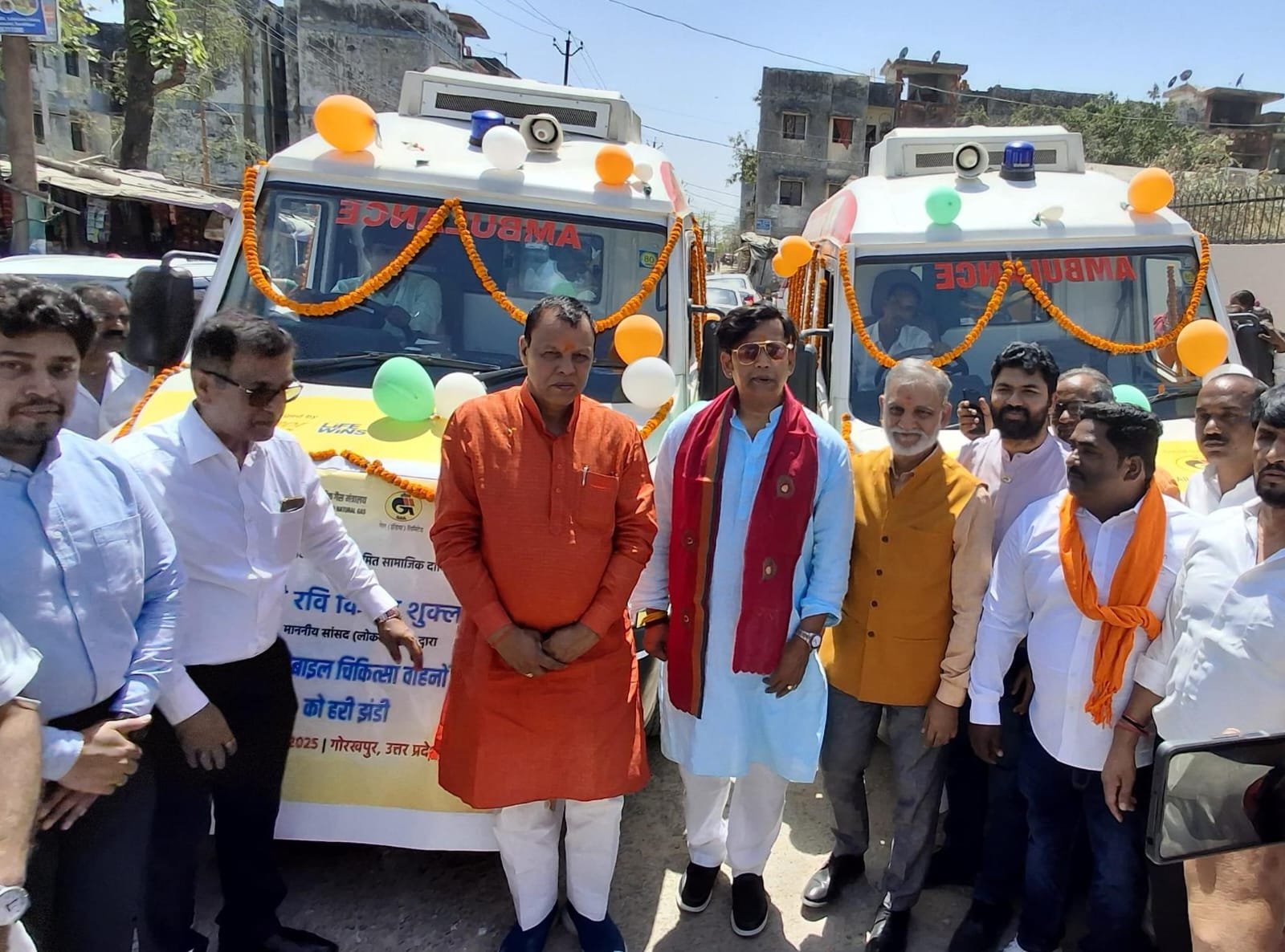 दो मोबाइल मेडिकल यूनिट (एमएमयू) का रवि किशन शुक्ला ने किया शुभारंभ