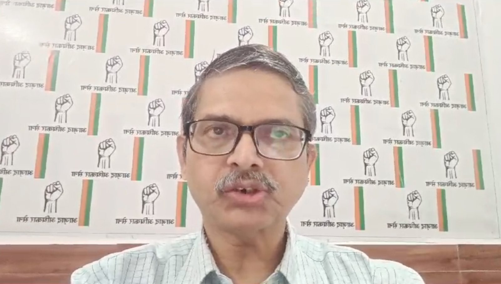 सीएम आदित्यनाथ के चुनावी शपथपत्रों का मामला, अमिताभ ठाकुर की आपत्ति