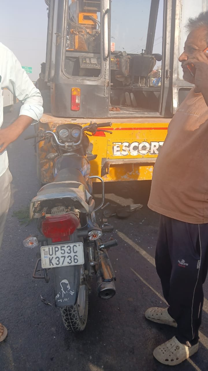 एक्सीडेंट में घायल युवक कि इलाज के दौरान मौत