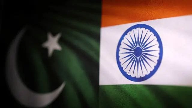 पाकिस्तान को एक और झटका, भारत ने सभी प्रकार की डाक और पार्सल सेवाओं पर लगाई रोक