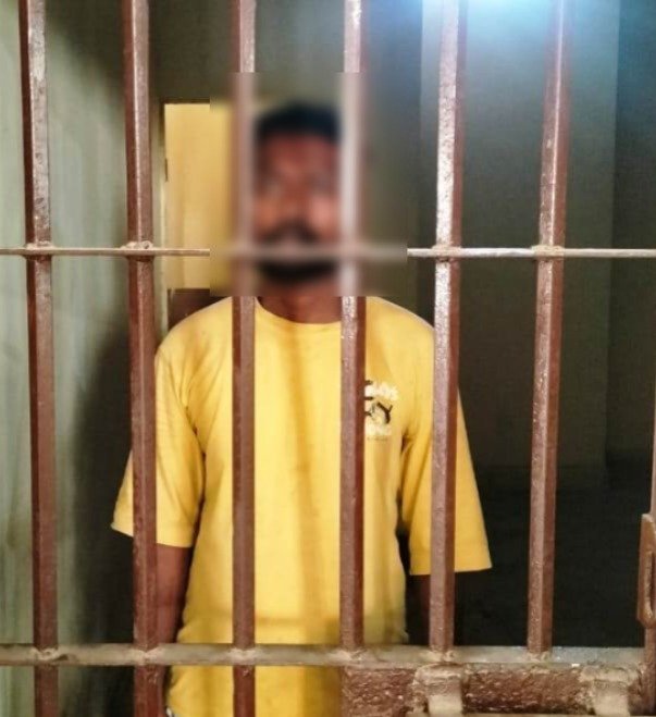 चोरी के जेवर व नगदी सहित शातिर चोर गिरफ्तार