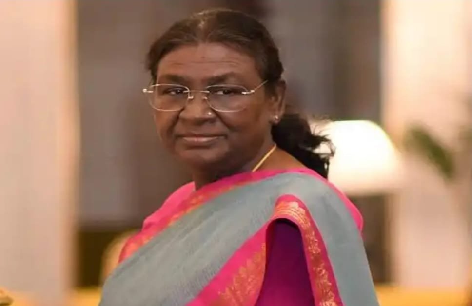 दो दिवसीय दौरे पर गोरखपुर आएंगी राष्ट्रपति द्रौपदी मुर्मु, सीएम योगी करेंगे भव्य स्वागत