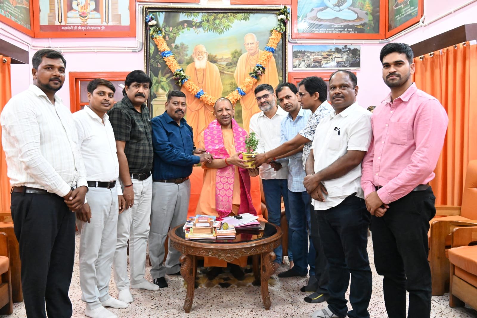 प्रेस क्लब की कार्यकारिणी ने की मुख्यमंत्री से मुलाकात