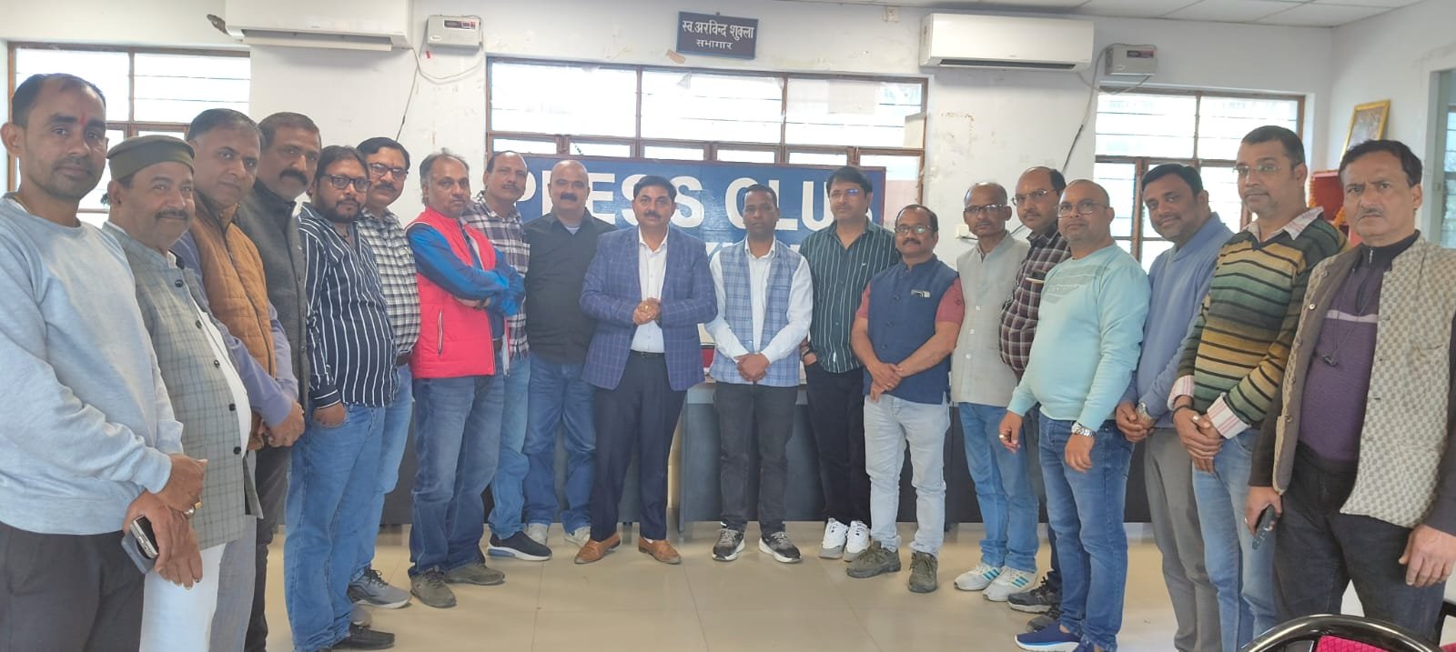 गोरखपुर जर्नलिस्ट्स प्रेस क्लब में नवनिर्वाचित कार्यकारिणी का भव्य स्वागत